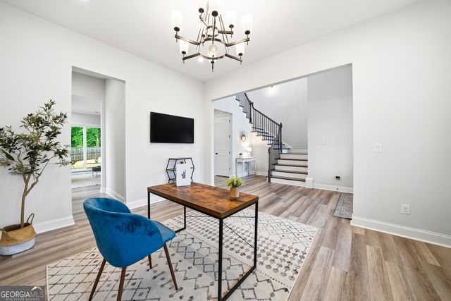 732 Bridgeview Drive, Canton, GA 30115