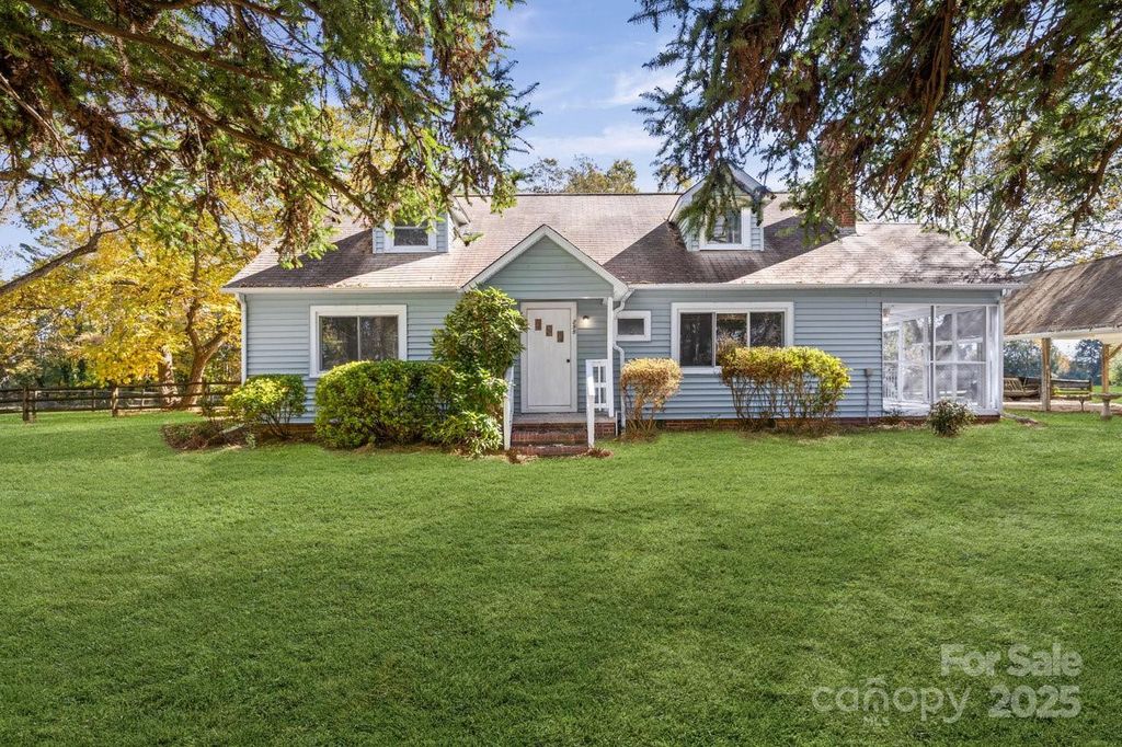 255 St Stephens Church Road, Gold Hill, NC 28071