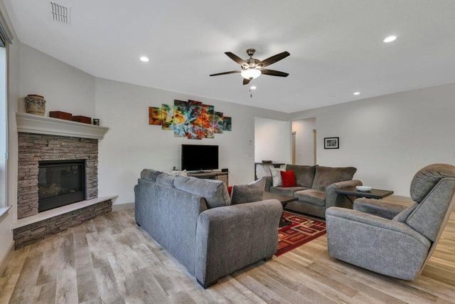 4724 Squirrel Run, Redding, CA 96002