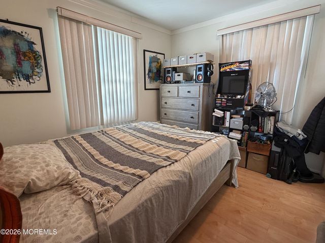 139 Wein Market F, Freehold, NJ 07728