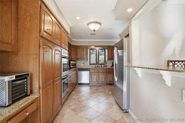 5416 E 65th Place, Tulsa, OK 74136