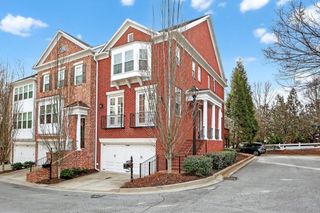 7205 Lowery Oak Drive, Roswell, GA 30075