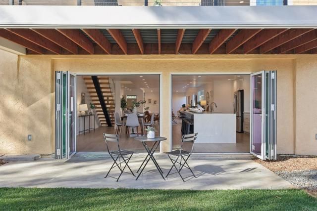 8979 Knaul Court, San Diego, CA 92129