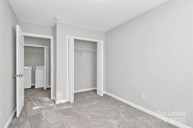 2138 Winthrop Chase Drive, Charlotte, NC 28212