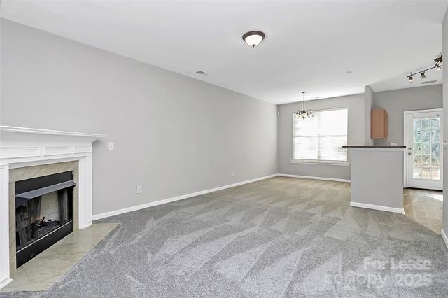 2138 Winthrop Chase Drive, Charlotte, NC 28212