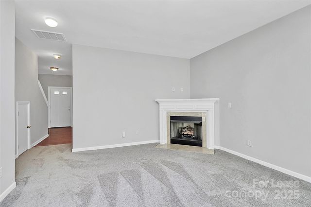 2138 Winthrop Chase Drive, Charlotte, NC 28212