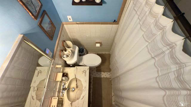 24800 Dartmouth Street, Dearborn, MI 48124