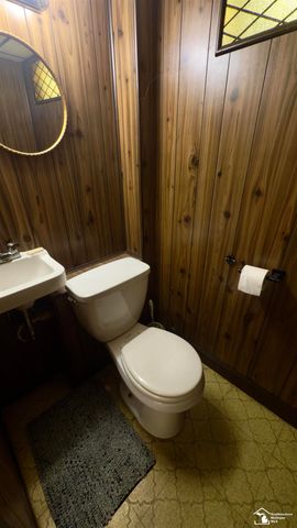 24800 Dartmouth Street, Dearborn, MI 48124