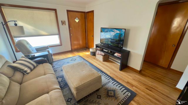 24800 Dartmouth Street, Dearborn, MI 48124