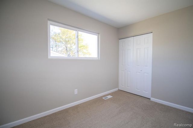 329 Shotka Street, Westland, MI 48186