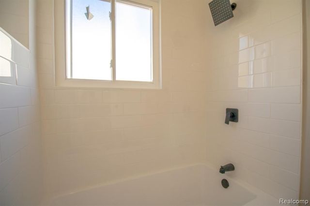 329 Shotka Street, Westland, MI 48186