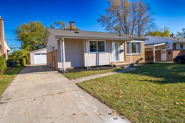 329 Shotka Street, Westland, MI 48186