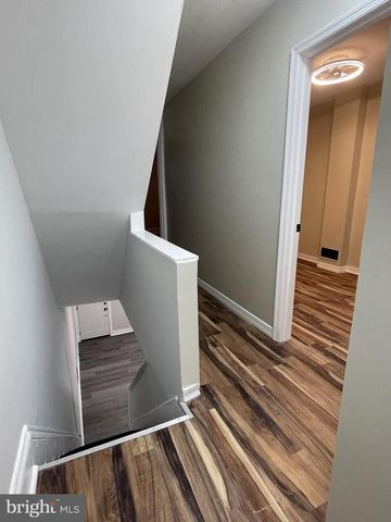 124 PEAR ST, Reading, PA 19601