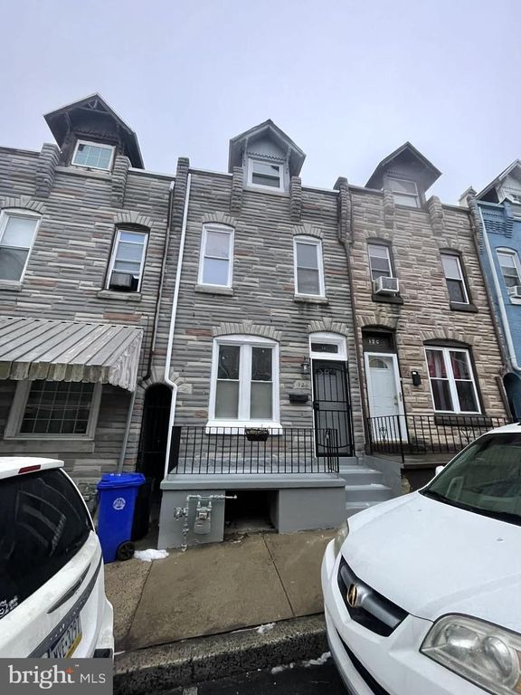 124 PEAR ST, Reading, PA 19601