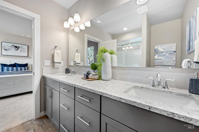 1542 Kenyon Rd, Twin Falls, ID 83301