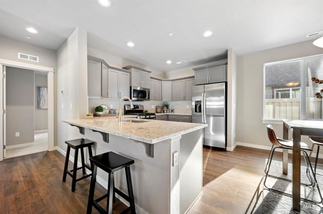 1542 Kenyon Rd, Twin Falls, ID 83301