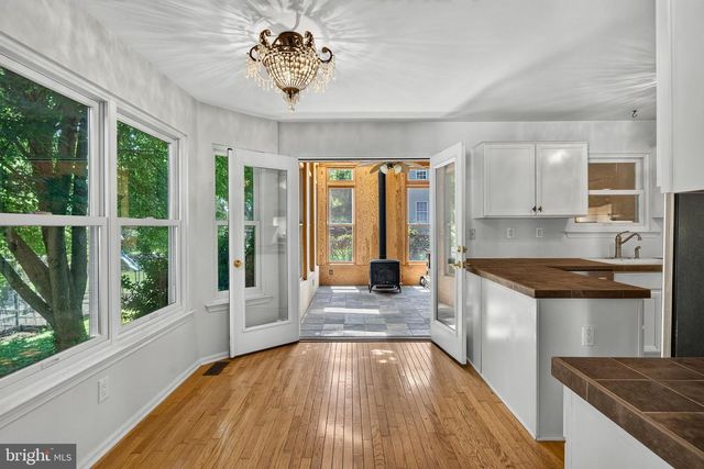 1515 POWNAL DR, Yardley, PA 19067