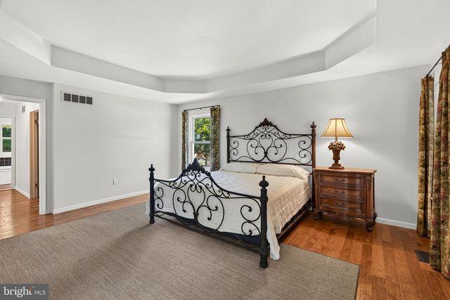 1515 POWNAL DR, Yardley, PA 19067