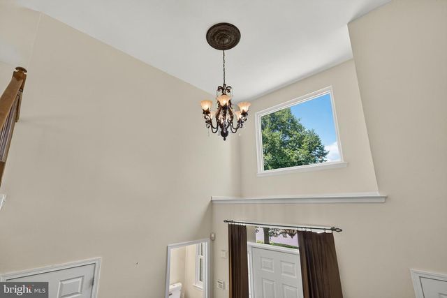 1515 POWNAL DR, Yardley, PA 19067