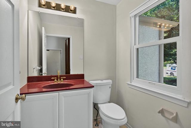 1515 POWNAL DR, Yardley, PA 19067