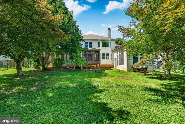1515 POWNAL DR, Yardley, PA 19067