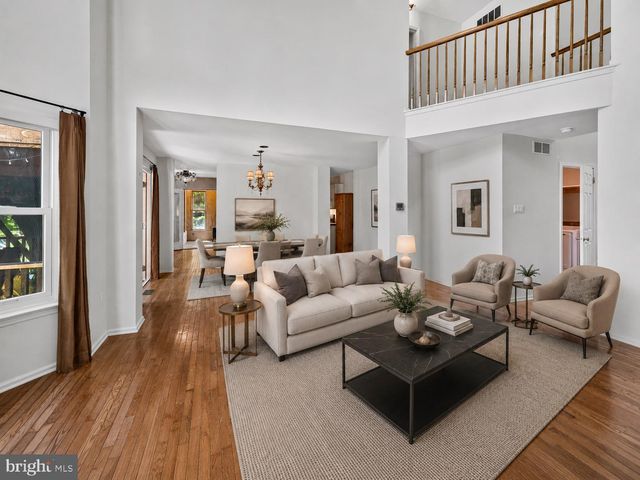 1515 POWNAL DR, Yardley, PA 19067