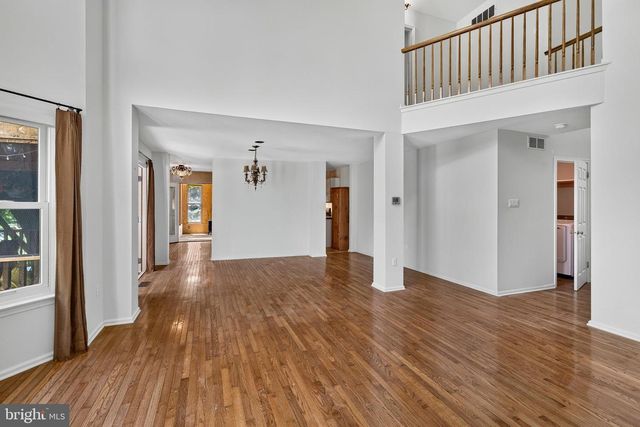1515 POWNAL DR, Yardley, PA 19067