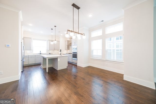 915 Katie Kerr Drive, Decatur, GA 30030