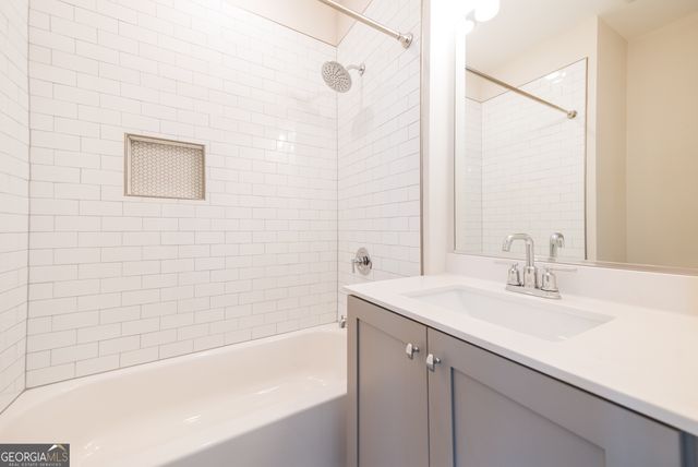 915 Katie Kerr Drive, Decatur, GA 30030