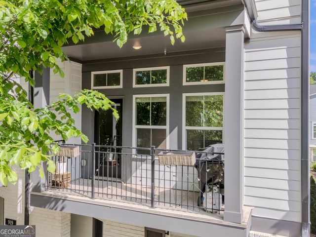 915 Katie Kerr Drive, Decatur, GA 30030