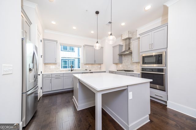 915 Katie Kerr Drive, Decatur, GA 30030