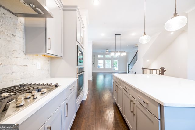 915 Katie Kerr Drive, Decatur, GA 30030