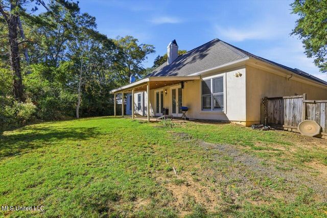 1547 Brecon Drive, Jackson, MS 39211