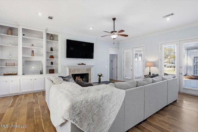 1547 Brecon Drive, Jackson, MS 39211