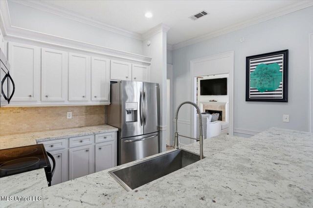 1547 Brecon Drive, Jackson, MS 39211