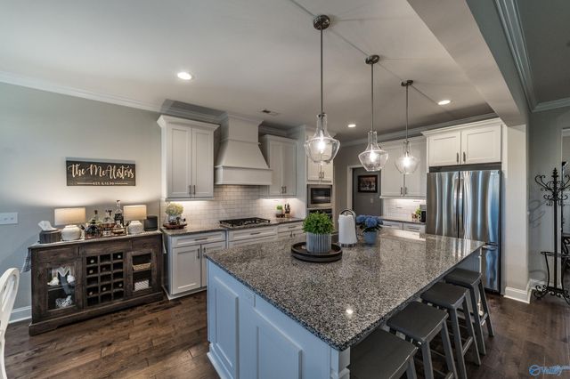 7617 Summerdawn Drive SE, Owens Cross Roads, AL 35763