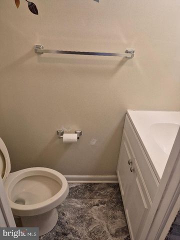 306 GILES PL, Sterling, VA 20164