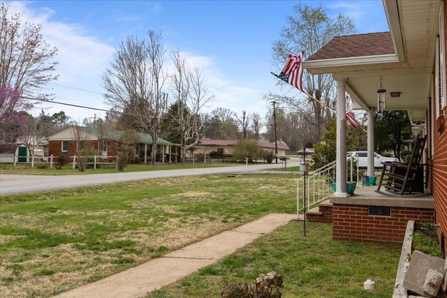 107 Meridale St, Waverly, TN 37185