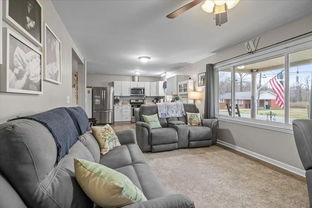 107 Meridale St, Waverly, TN 37185