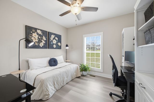 1917 Frank Moore Rd, Culleoka, TN 38451