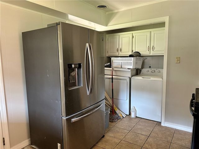 305 N Vancouver Avenue, Russellville, AR 72801