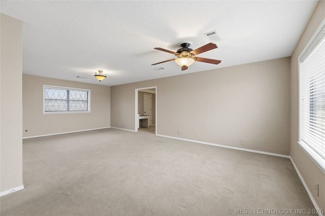 438 Chisholm Circle, Bartlesville, OK 74006