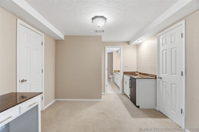 438 Chisholm Circle, Bartlesville, OK 74006