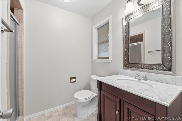 438 Chisholm Circle, Bartlesville, OK 74006