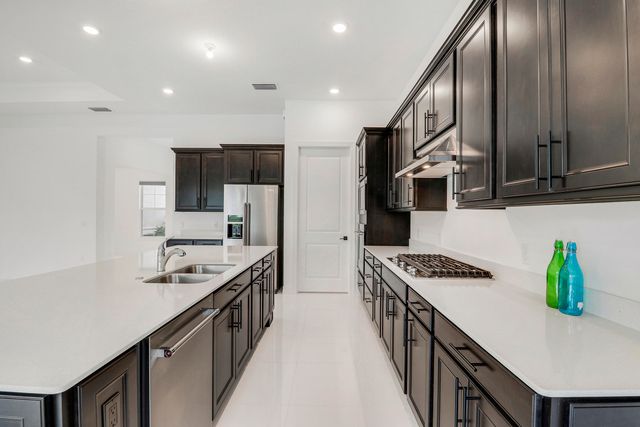 10815 Stellar Circle, Palm Beach Gardens, FL 33412