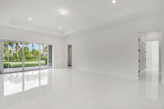 10815 Stellar Circle, Palm Beach Gardens, FL 33412