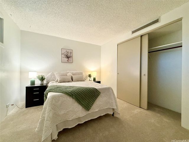500 Lunalilo Home Road 25B, Honolulu, HI 96825