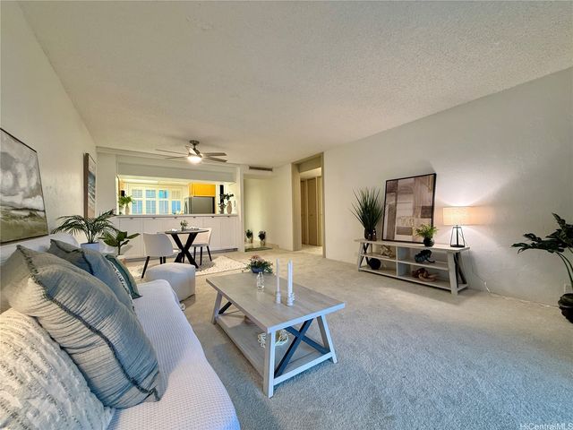 500 Lunalilo Home Road 25B, Honolulu, HI 96825