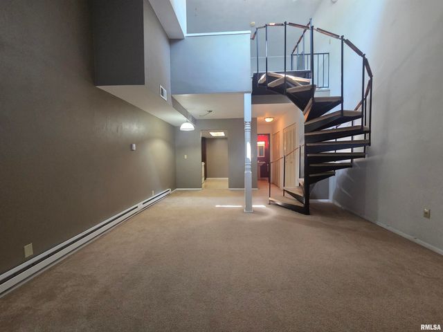3107 W Willow Knolls Dr Apt 9A, Peoria, IL 61614