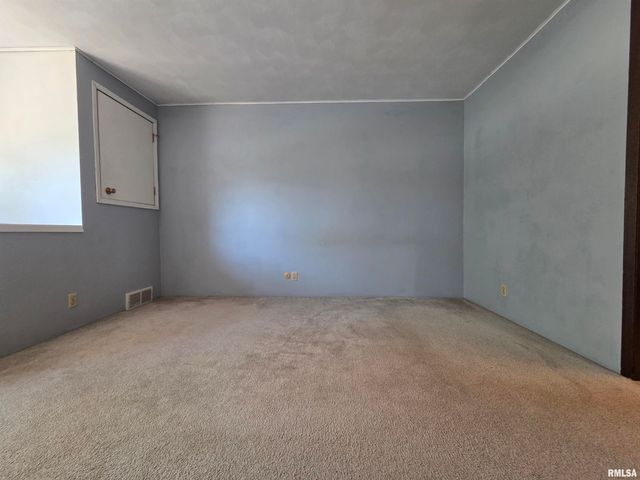 3107 W Willow Knolls Dr Apt 9A, Peoria, IL 61614